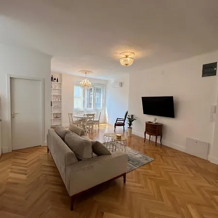 Old Town Gate Belgrad